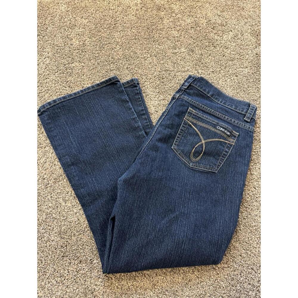 Calvin Klein Dark Wash Flare Jeans Womens 14w Casual Dressy Work Comfort Style